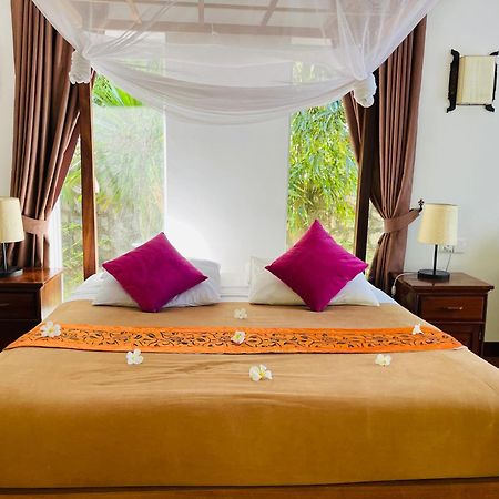 Sabbay Kep Hotel Bagian luar foto