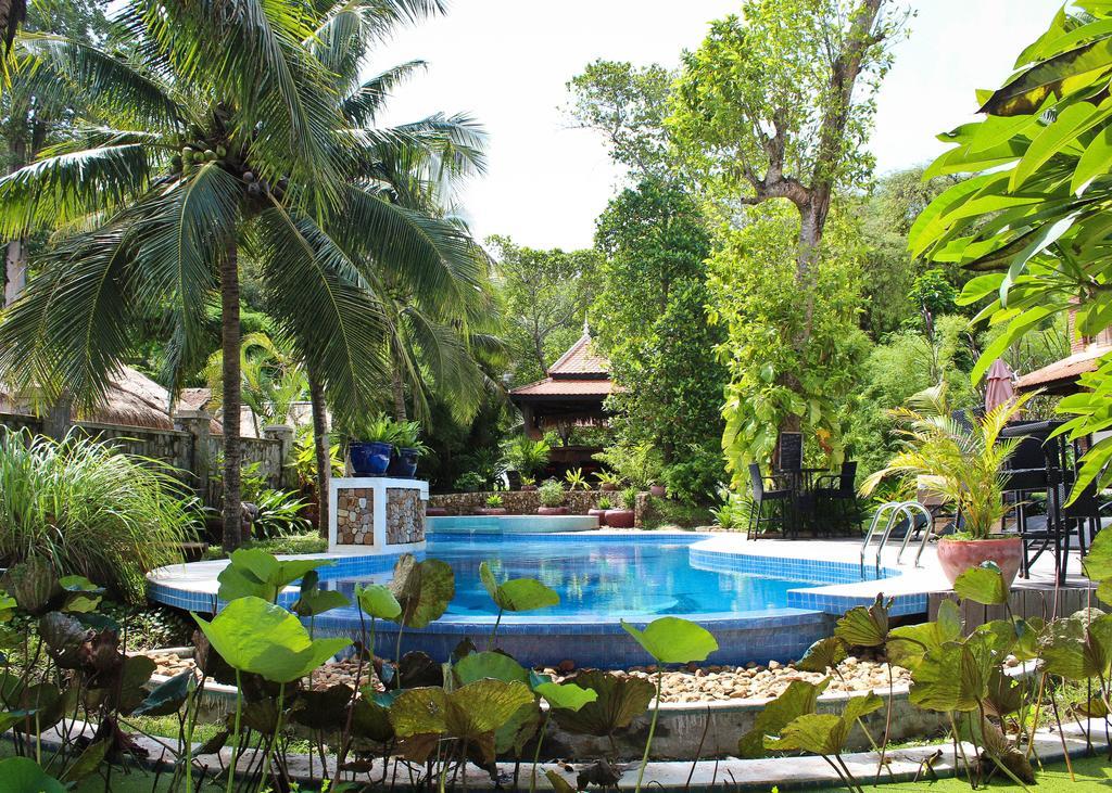 Sabbay Kep Hotel Bagian luar foto