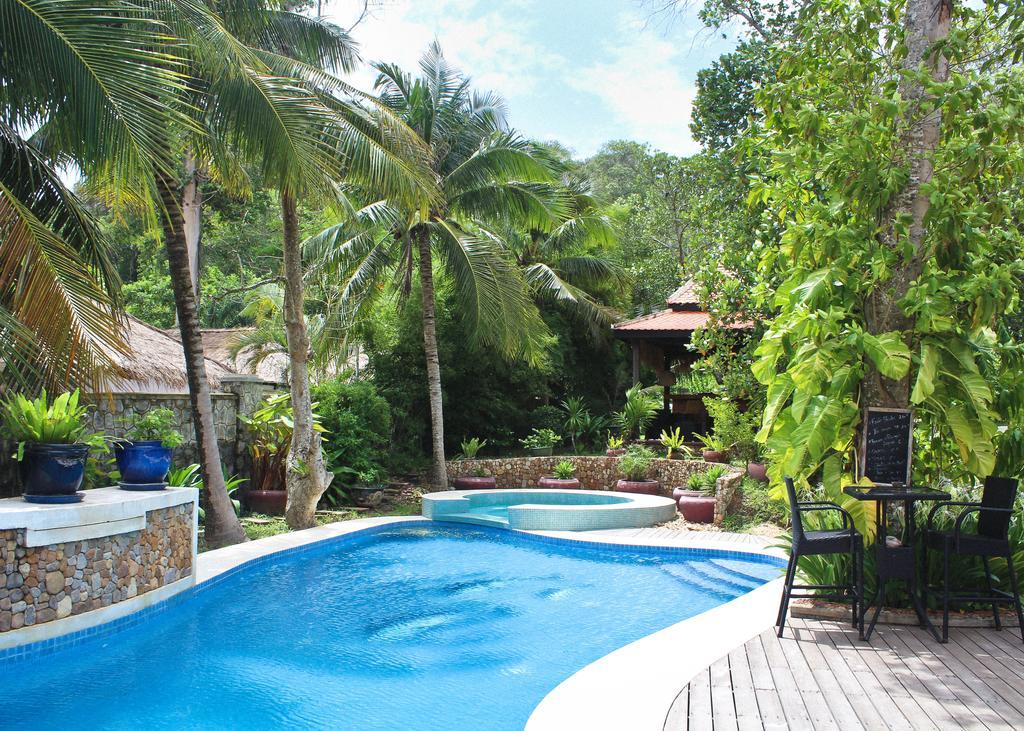 Sabbay Kep Hotel Bagian luar foto
