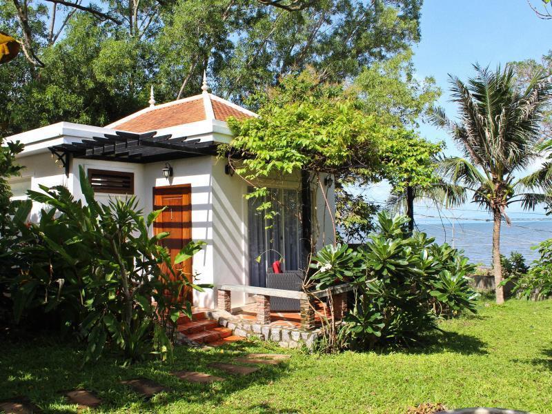 Sabbay Kep Hotel Bagian luar foto