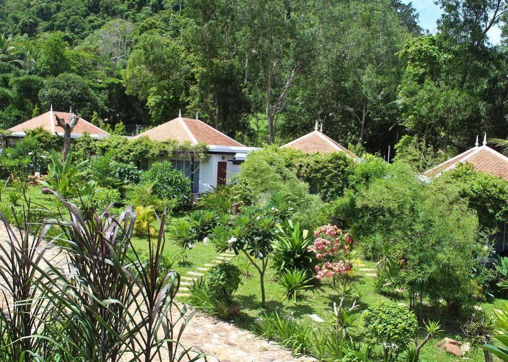 Sabbay Kep Hotel Bagian luar foto